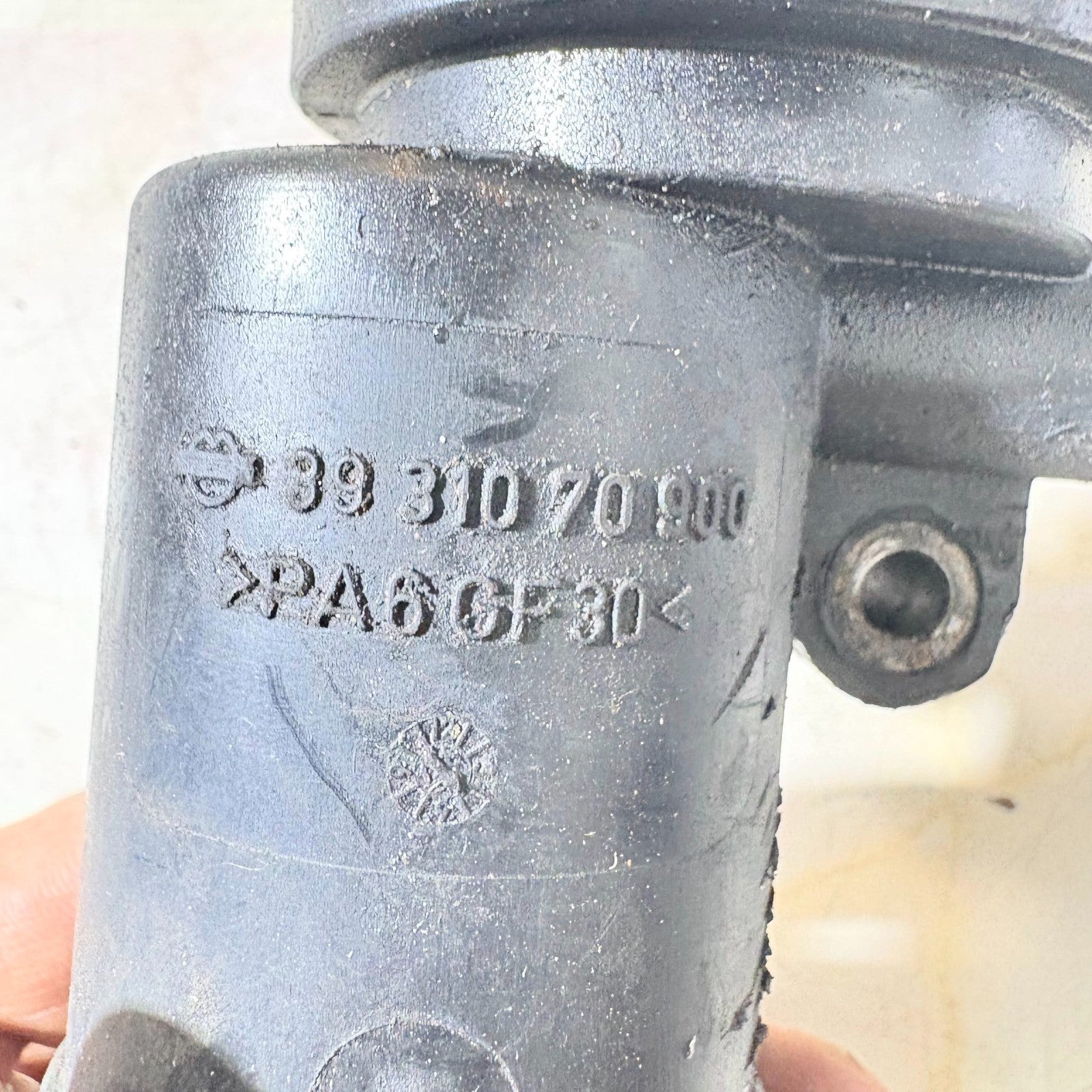 LAND ROVER DEFENDER 200TDI 300TDI CRANK CYCLONE BREATHER 3931070900 1998