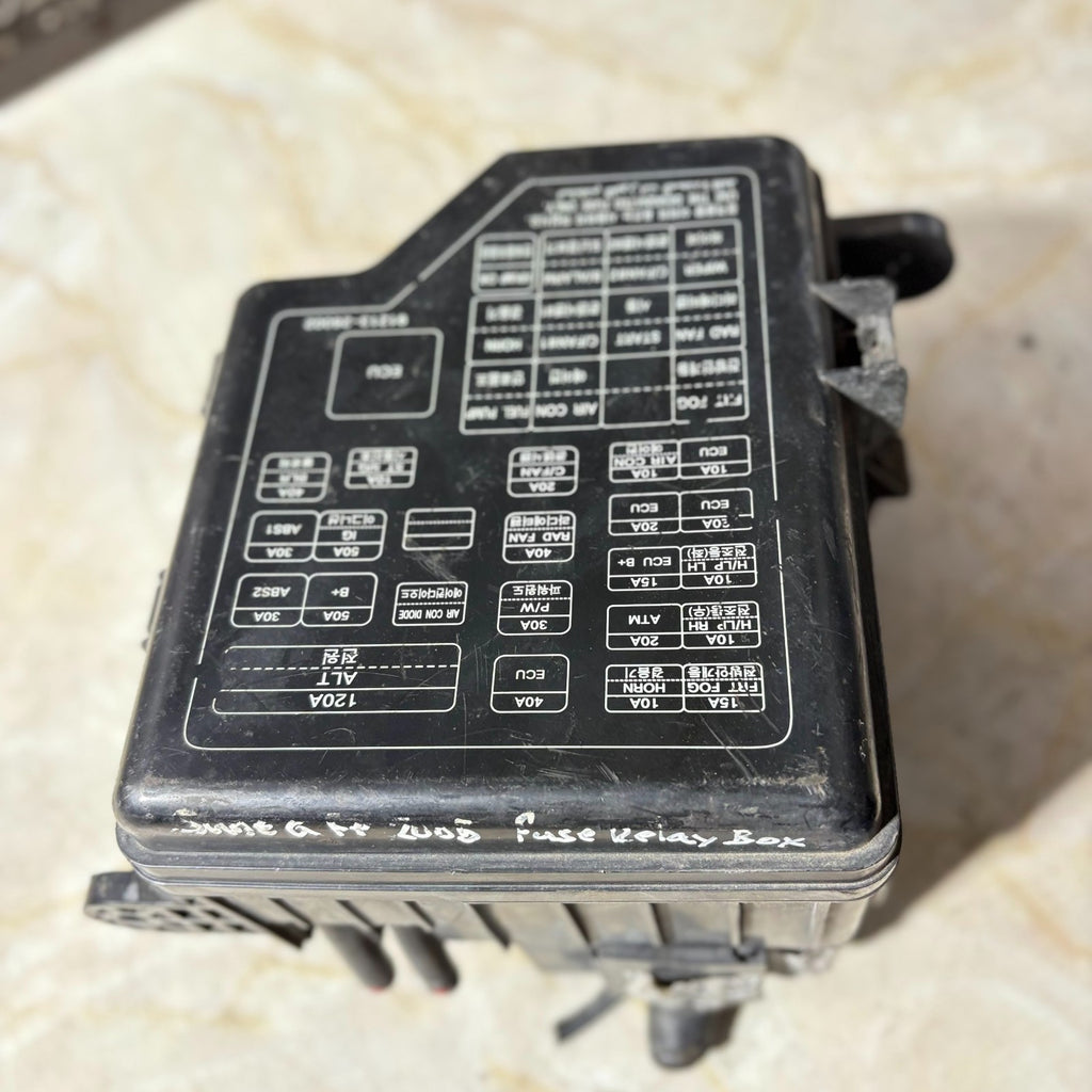 HYUNDAI SANTA FE MK1 01-05 2.0 CRDi Under Bonnet Fuse Box 91288 26202