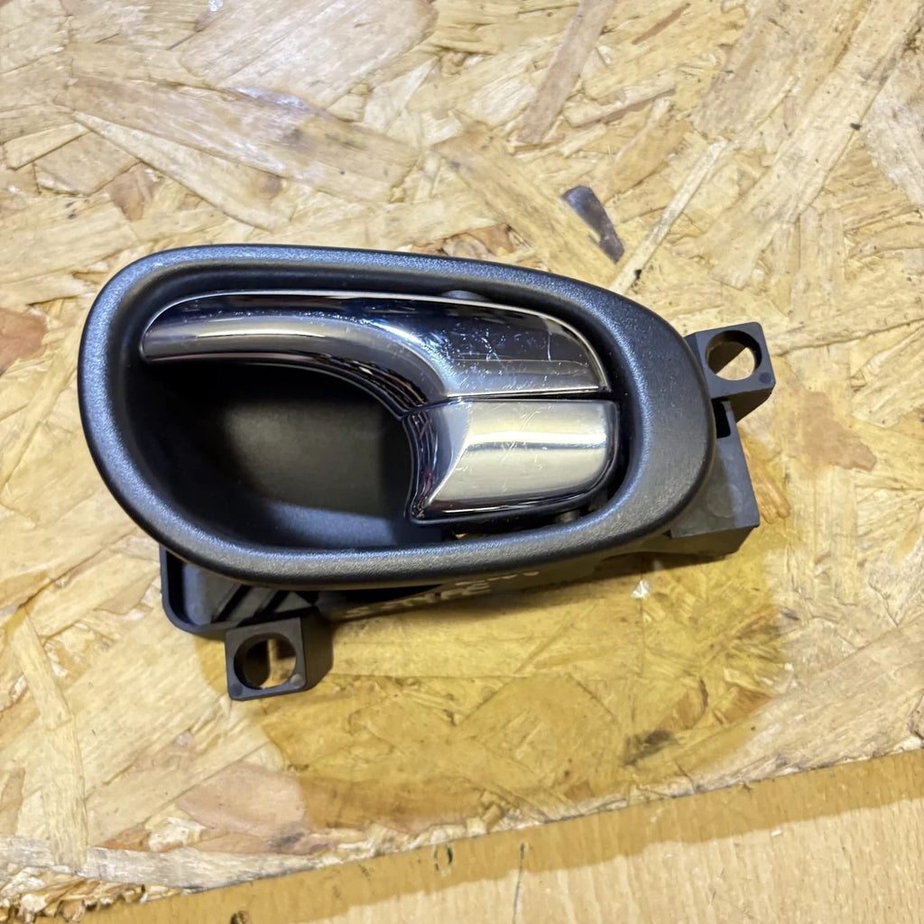 2006 Jaguar S Type X200 Passenger Front Inner Opening Handle 2R83F24995