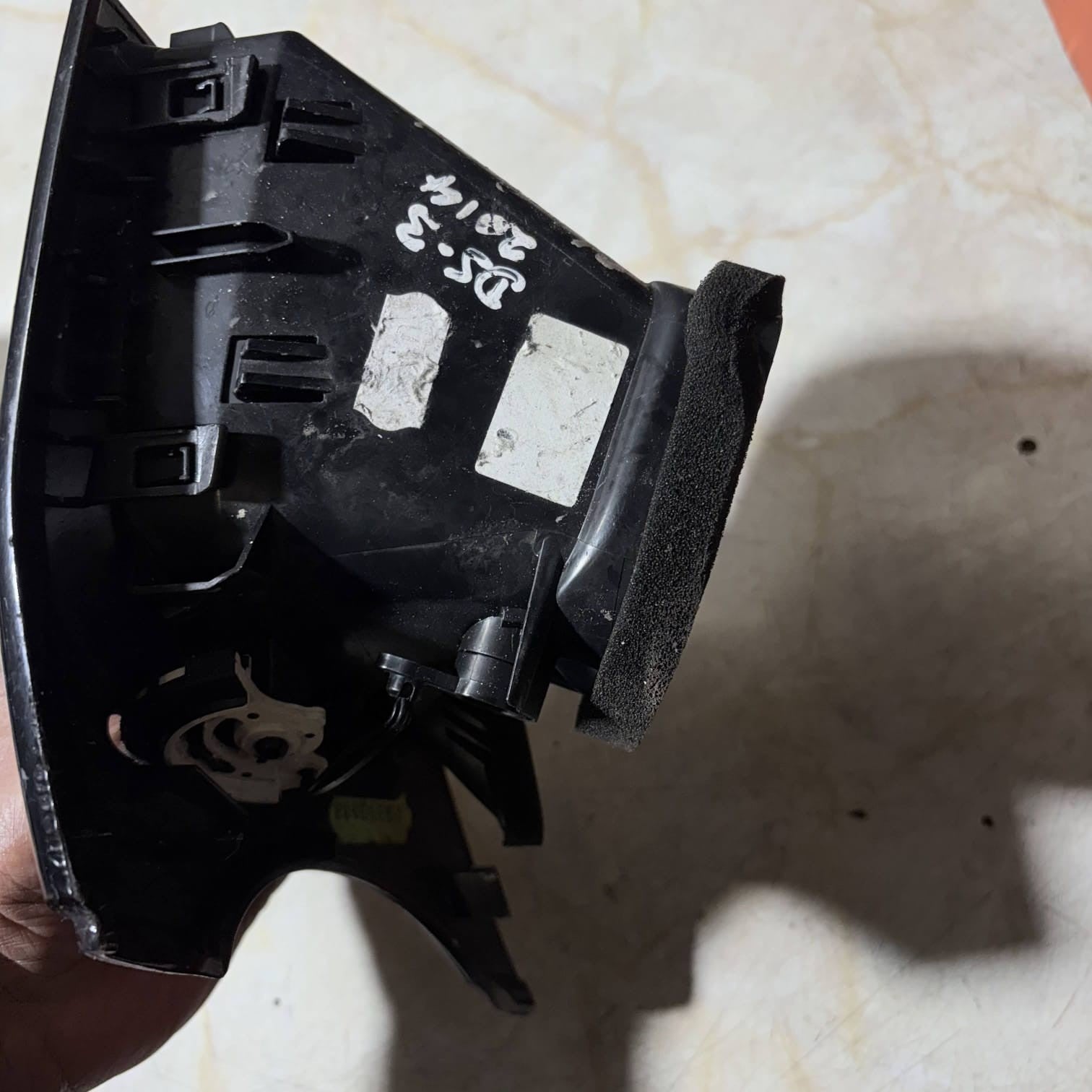 Citroen DS3 Mk1 2010-2015 Driver Front Dashboard Air Vent OSF A1092113