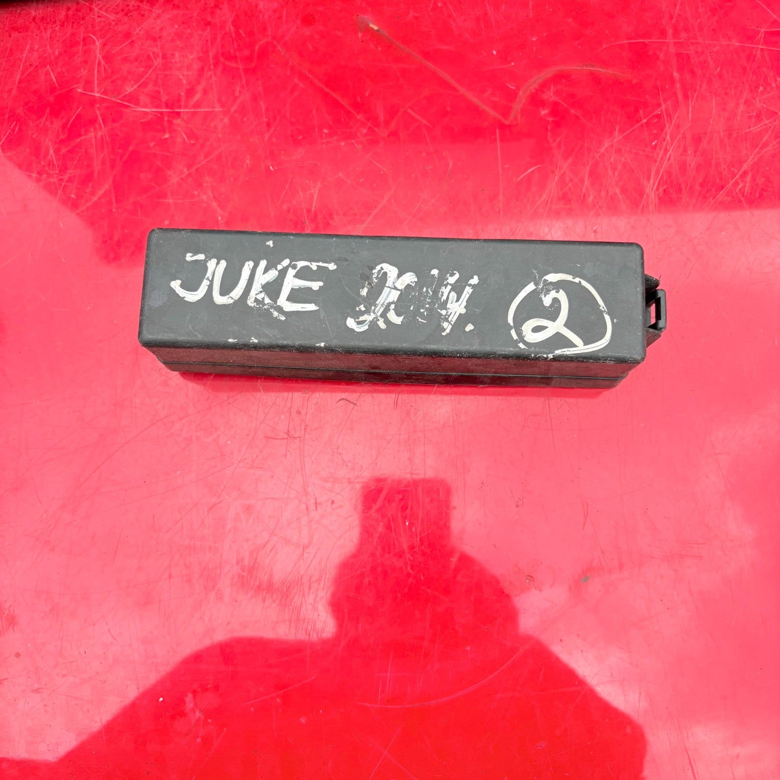 NISSAN JUKE ENGINE BAY FUSE BOX LID COVER