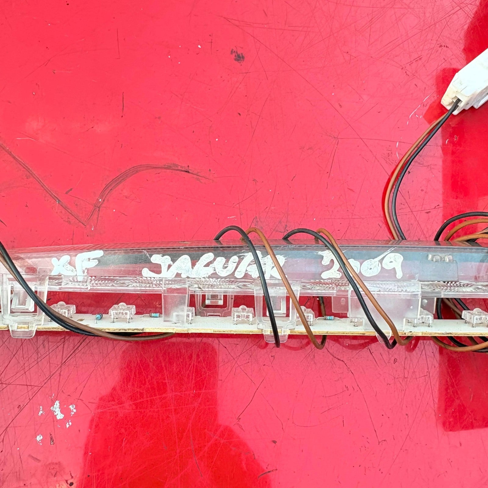 JAGUAR XF 2009 REAR HIGH LEVEL THIRD BRAKE STOP LED LIGHT