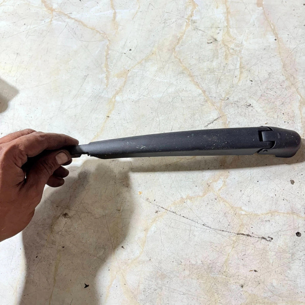 Fiat 500 / Ford KA Rear Wiper Arm (2008 onward)