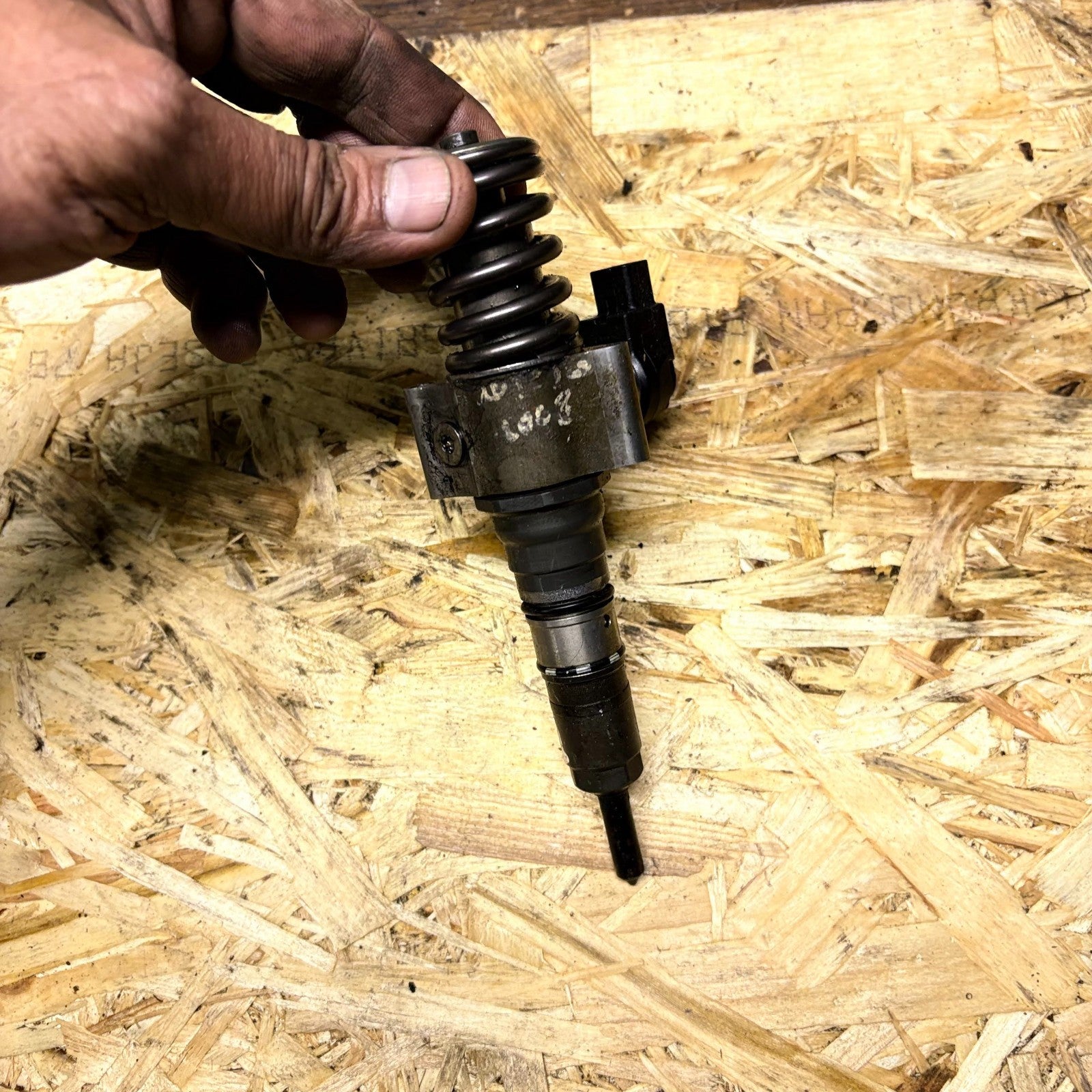 Audi 2008 Pumpe Duse Unit Fuel Injector Continental VDO-Diesel Injector 50324