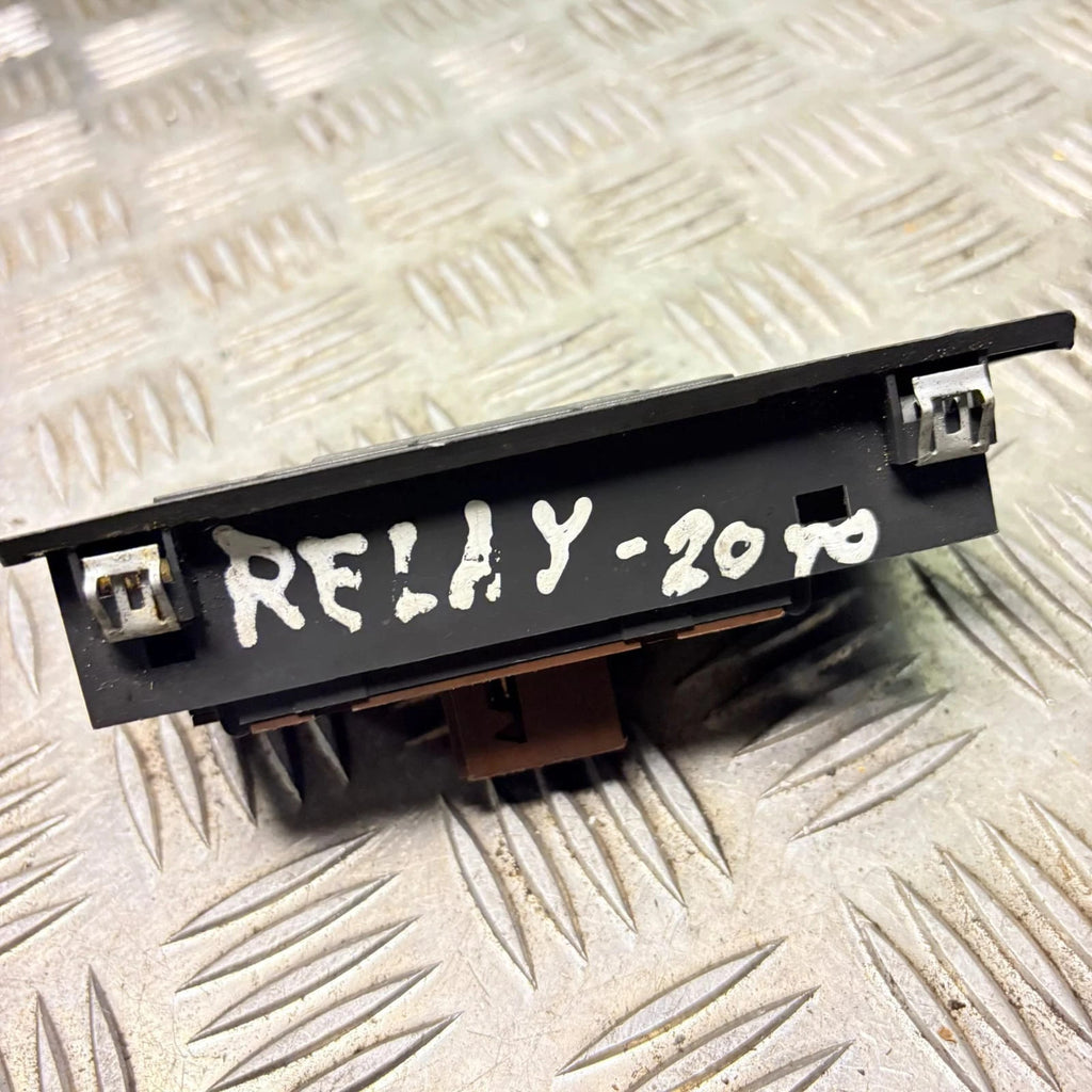 2010 Peugeot Boxer MITO HEADLIGHT SWITCH B569