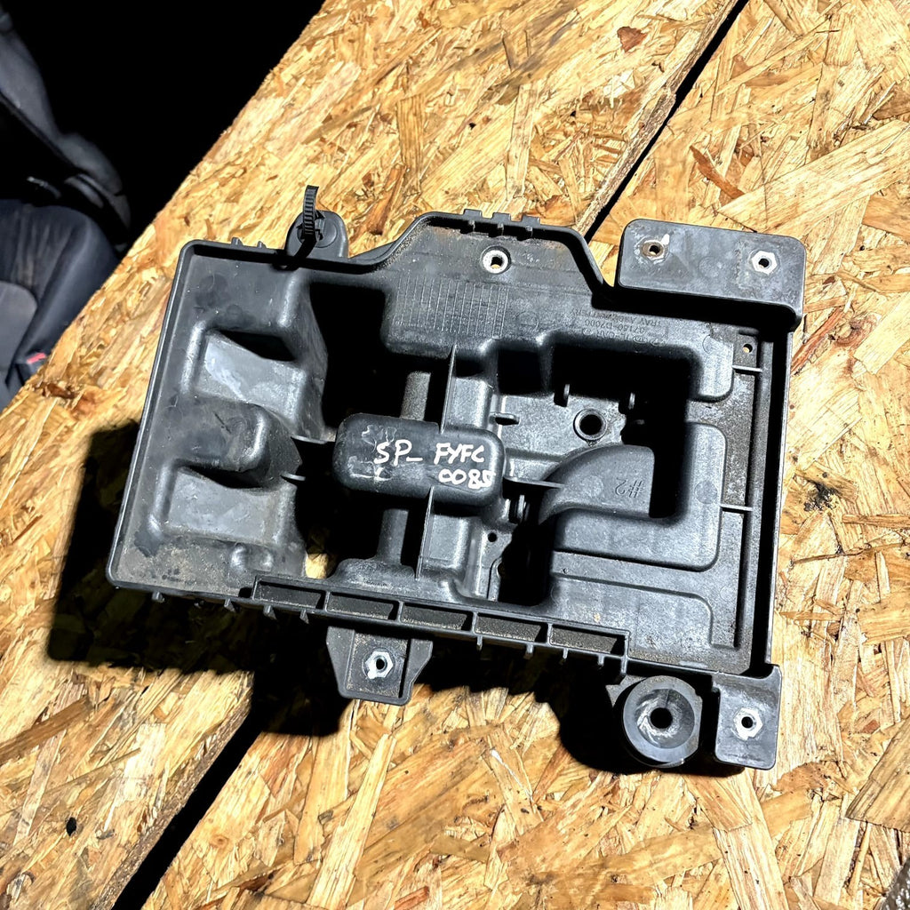 Kia Sportage QL 2015-2018 Battery Box Tray Holder Mount 37150-D7000