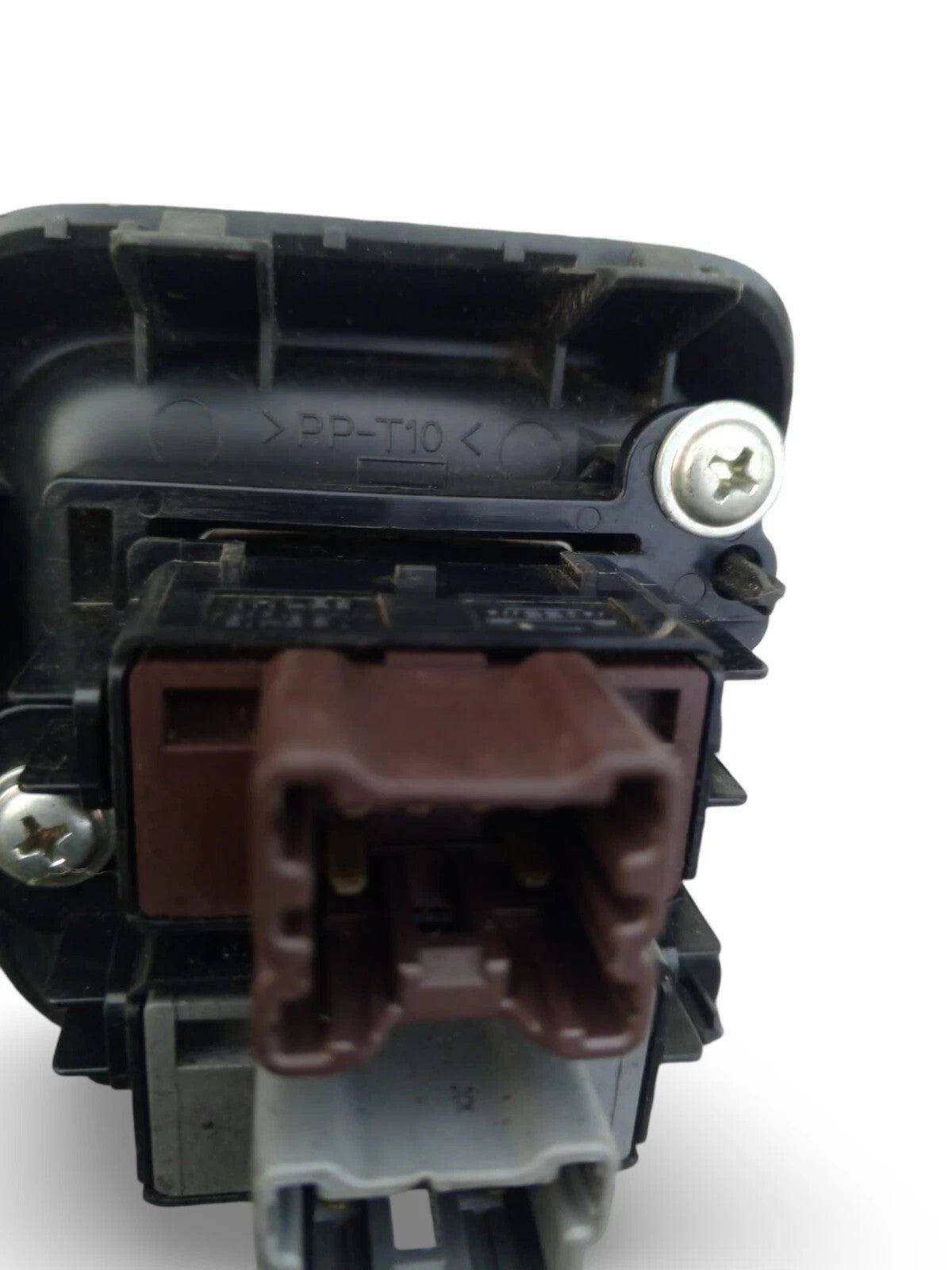 2012 NISSAN JUKE Tekna 5DR MK1 (F15) HEATED SEAT SWITCH
