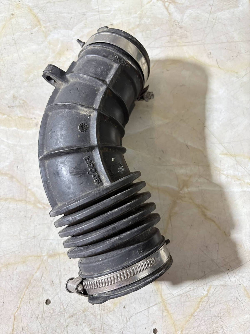 Nissan Qashqai Air Intake Inlet Hose Pipe 2017