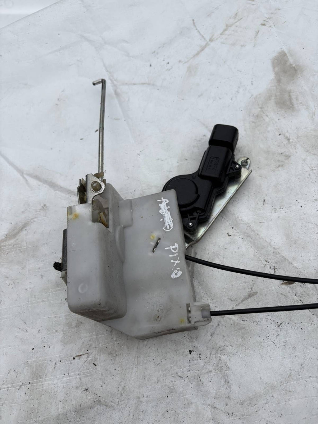 Nissan Pixo Door Lock Mechanism 8313075J0PIA02