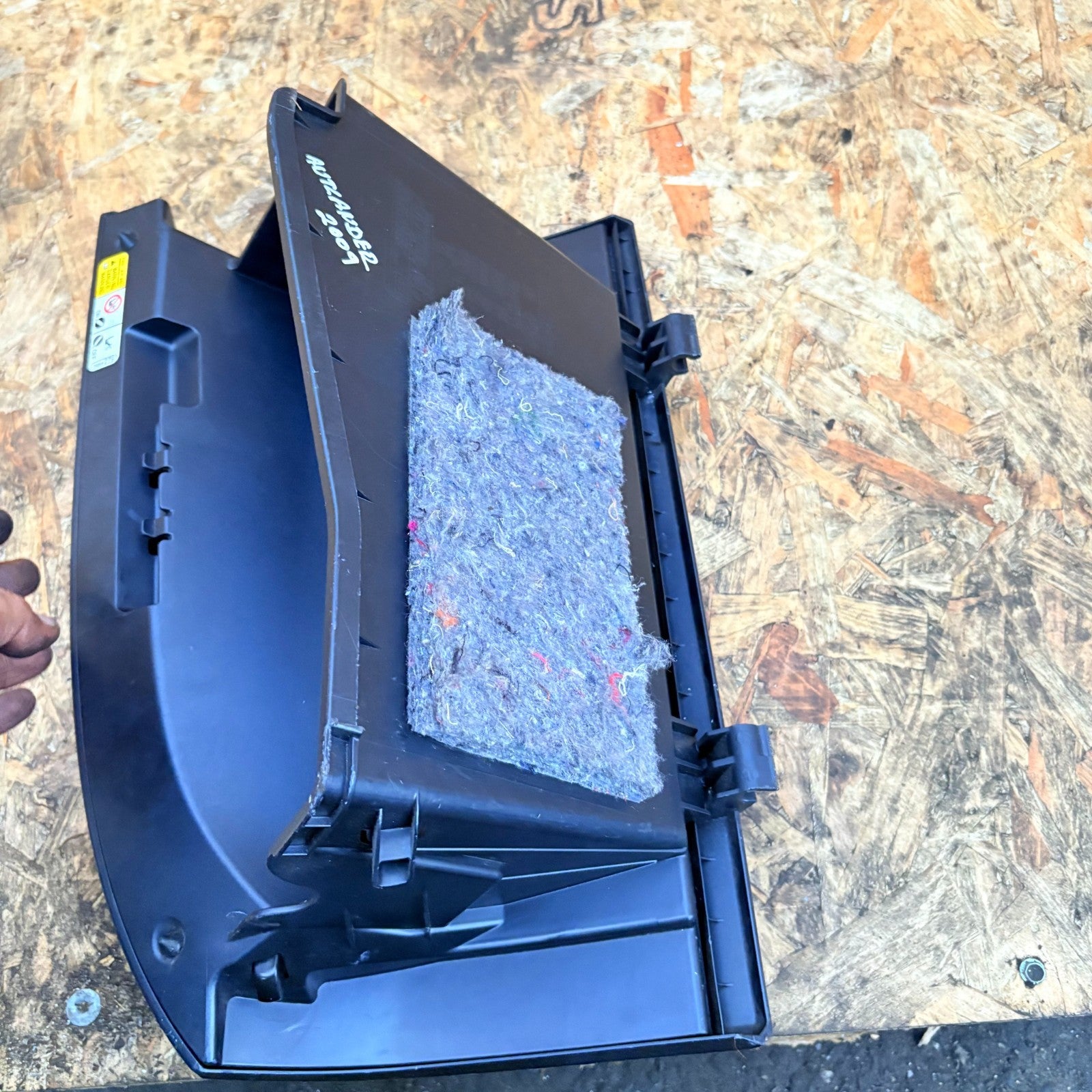 Mitsubishi Outlander 2007-2012 Glove Box Compartment Lid 8006A189 8006A021