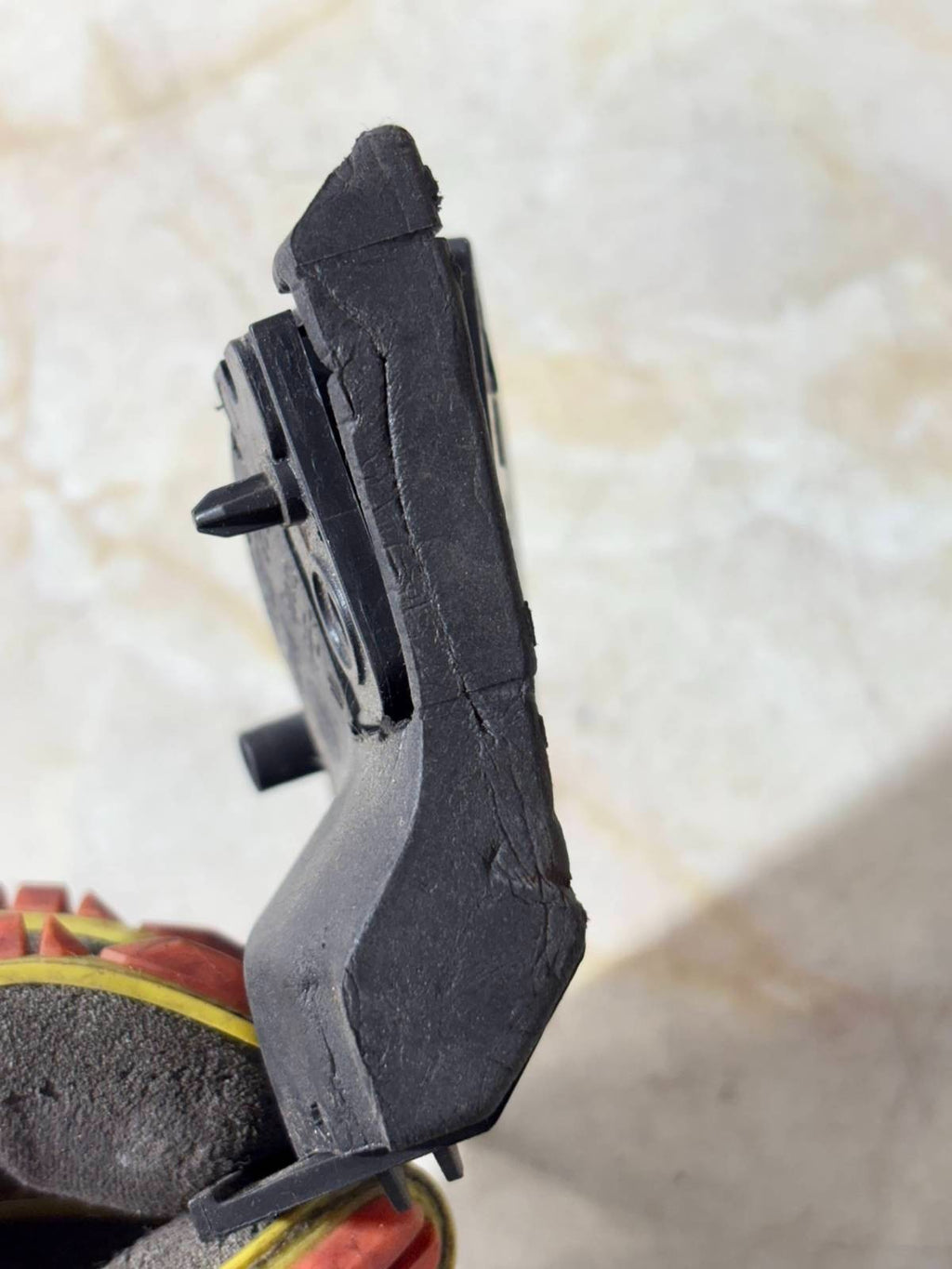 VOLKSWAGEN SCIROCCO FRONT DOOR TRIANGLE TRIM LEFT PASSENGER SIDE ZSB 1K8 837 974