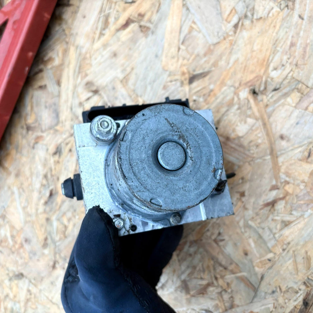 Land Rover Discovery 3 2004-2009 ABS Pump Modulator Bosch 0265950337 SRB500163