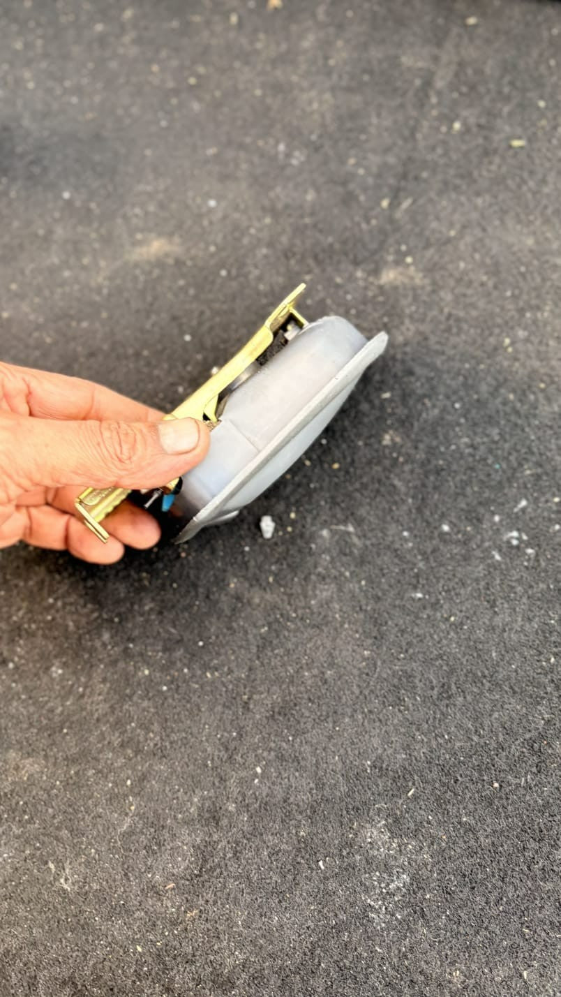 Kia Sorento rear drivers side back door interior handle