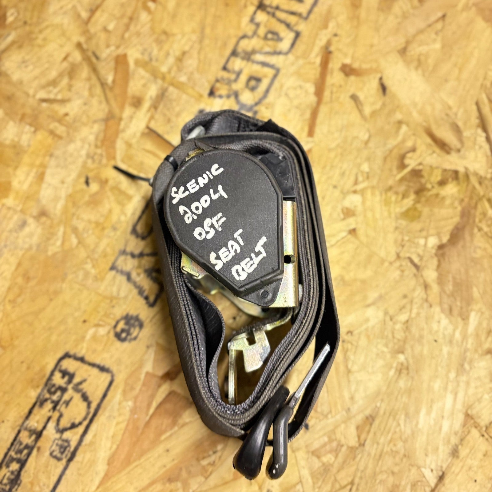 Renault Scenic 2004 Seat Belt Front Right Driver Side