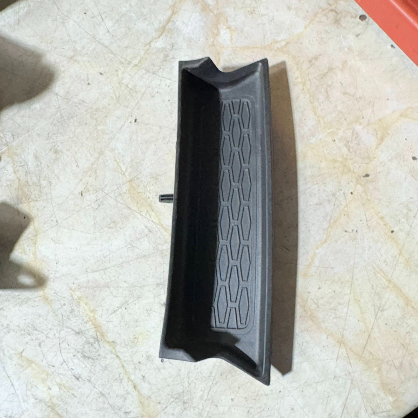 RANGE ROVER SPORT L494 13-17 STORAGE POCKET PANEL COVER RUBBER MAT DK62-045G34-A