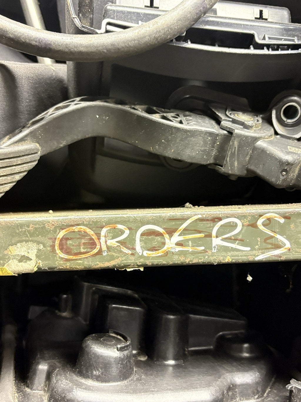 MITSUBISHI OUTLANDER MK2 ACCELERATOR THROTTLE PEDAL MN101543