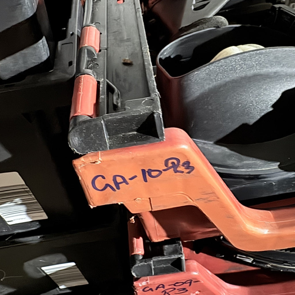 FORD FOCUS 1998-2005 NSR PASSNEGER SIDE REAR WINDOW WINDER XS41A27000
