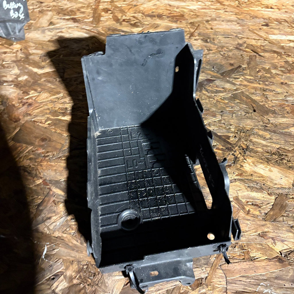 CITROEN C3 MK2 2009-2013 BATTERY TRAY CARRIER HOLDER BOX BRACKET HOUSING