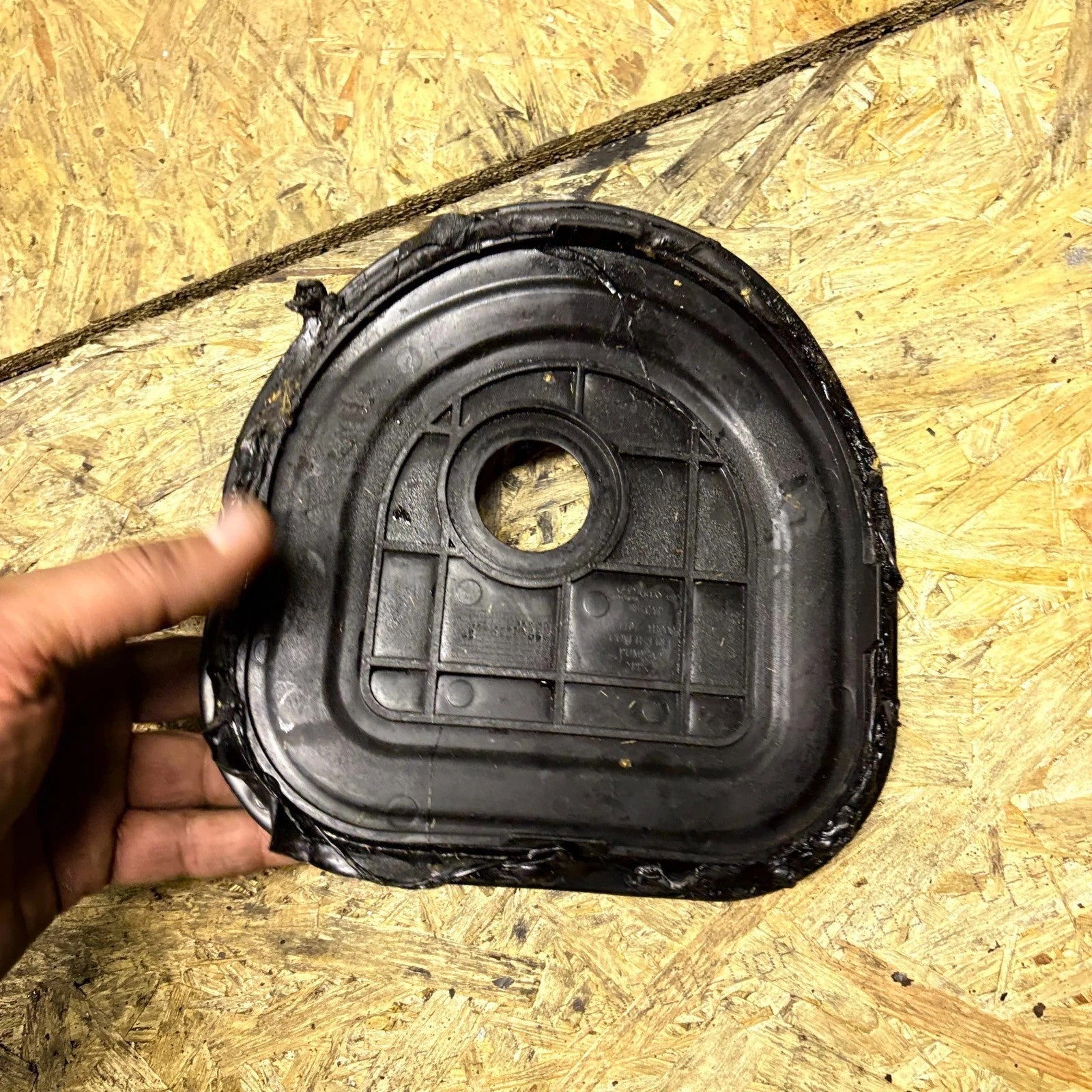 Kia Rio 2012-2017 Fuel Pump Access Cover 31107-1R000 1.6 Gamma 5 Door/4 Door