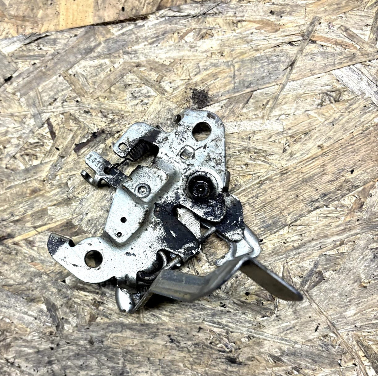Toyota Aygo Peugeot 108 Citroen C1 2014-2021 Bonnet Catch Latch Lock 53510-0H040