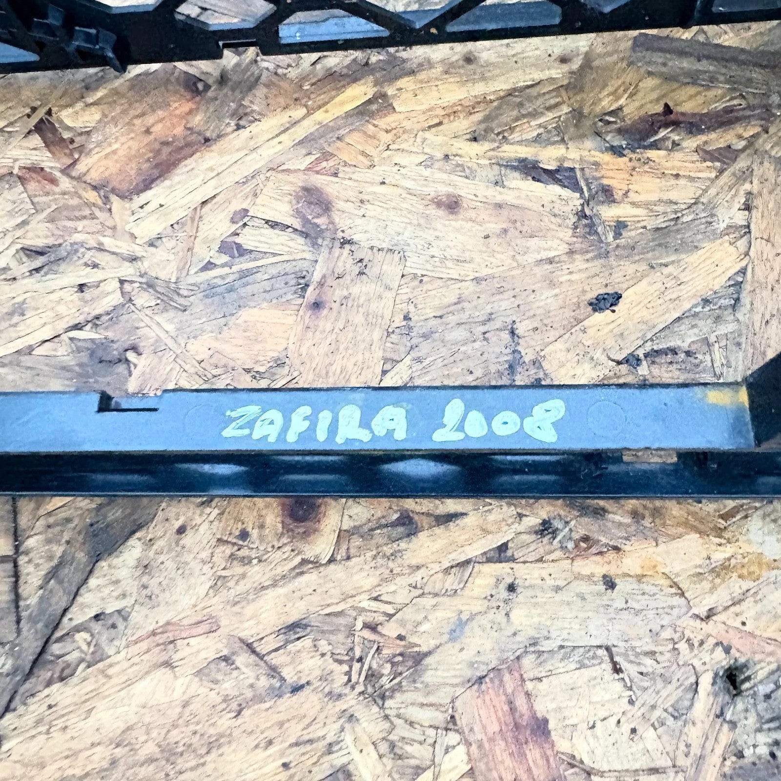 VAUXHALL ZAFIRA B 2005-2014 CENTRE CONSOLE HOUSING BRACKET SUPPORT