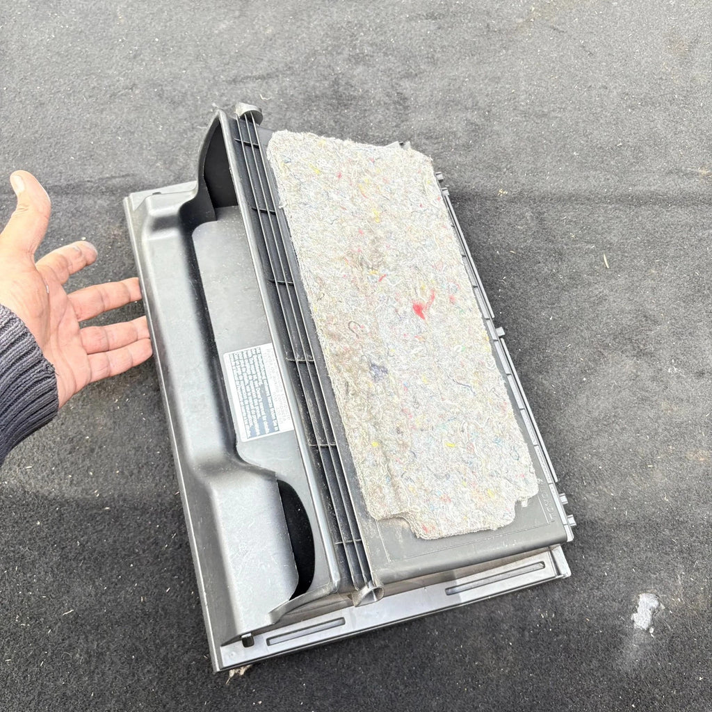 Toyota Yaris MK2 XP90 Passenger Upper Glove Box Lid Dashboard Compartment 05-11
