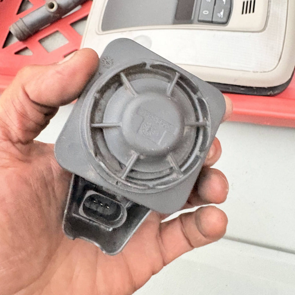 Audi A3 Q3 TT Seat Leon Skoda Octavia VW Golf Alarm Siren 5Q0951605A 2013-2024