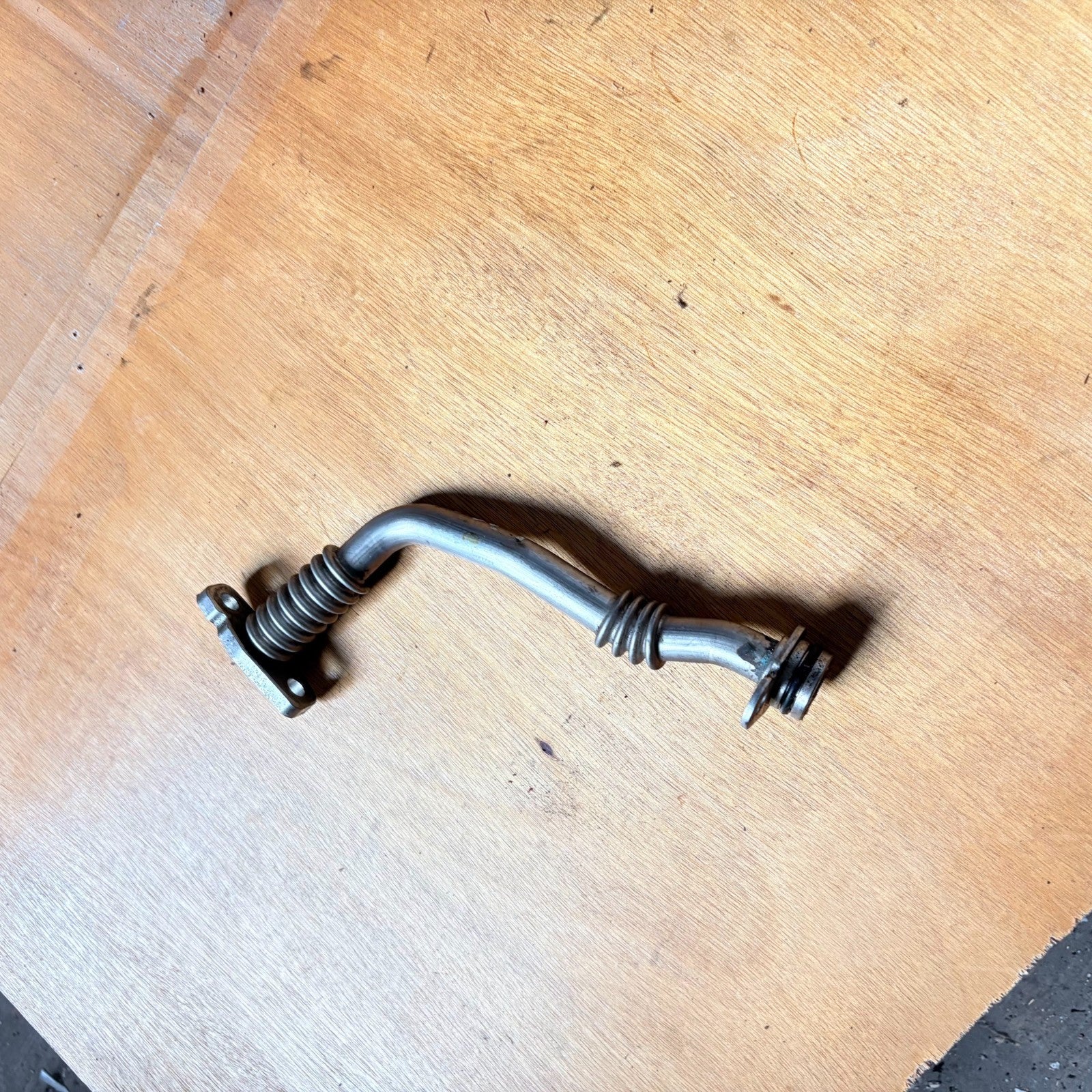 2012-2015 Volkswagen Passat TDI 2.0L Turbo Oil Return Line 04L145736