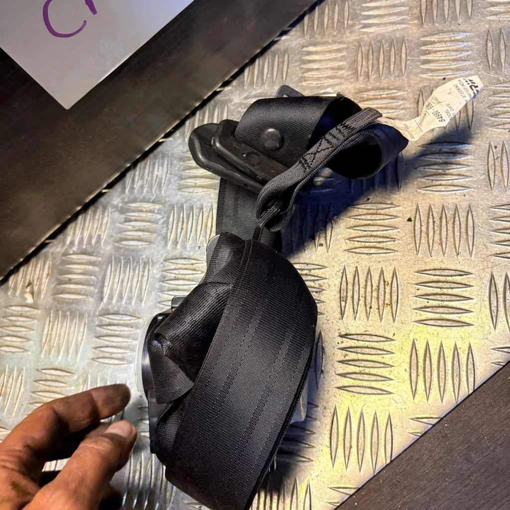 Nissan Pixo seat belt rear left 84980-68K1 L- 2008-2018
