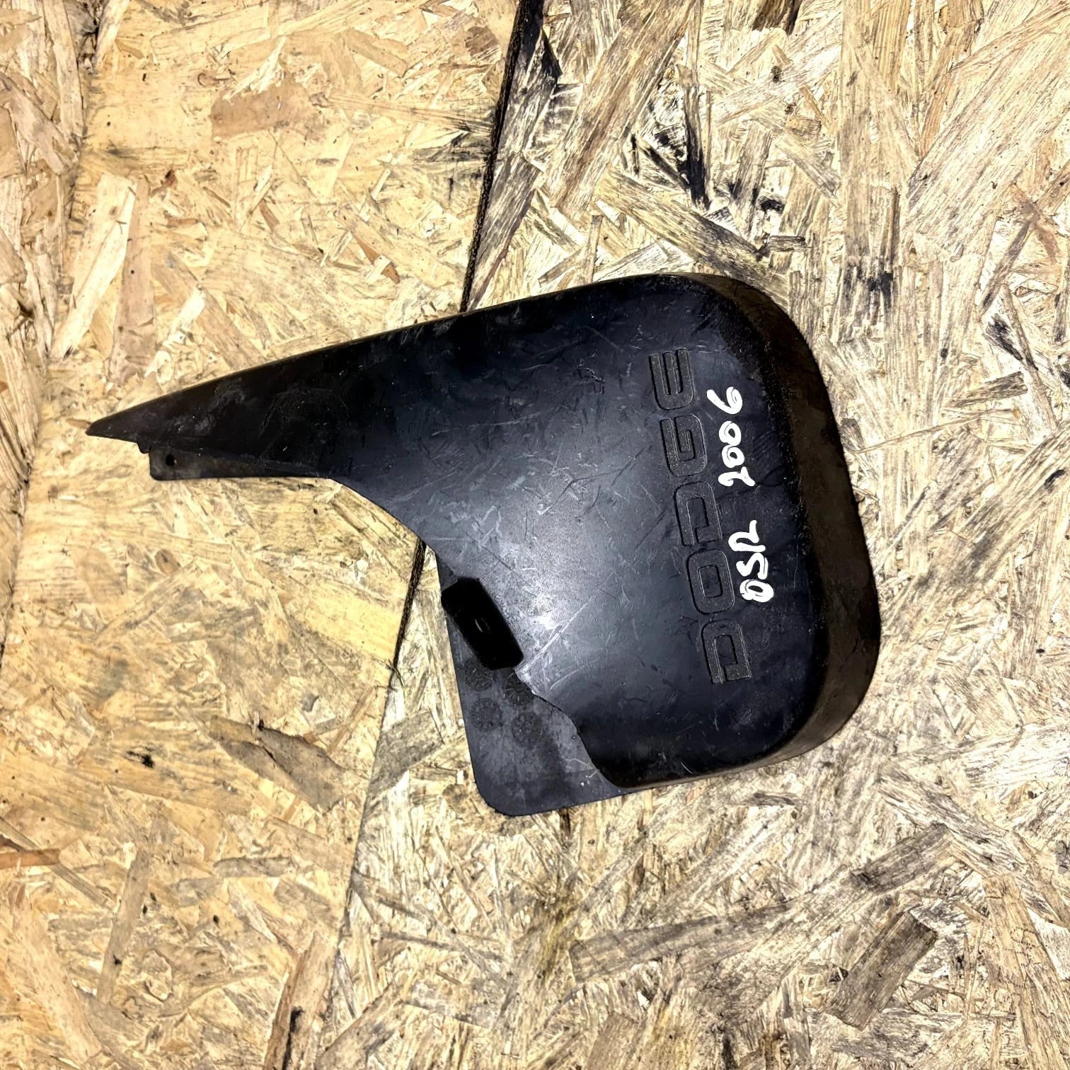 DODGE Driver Rear mudguard Mud Flap 2006 O/S/R