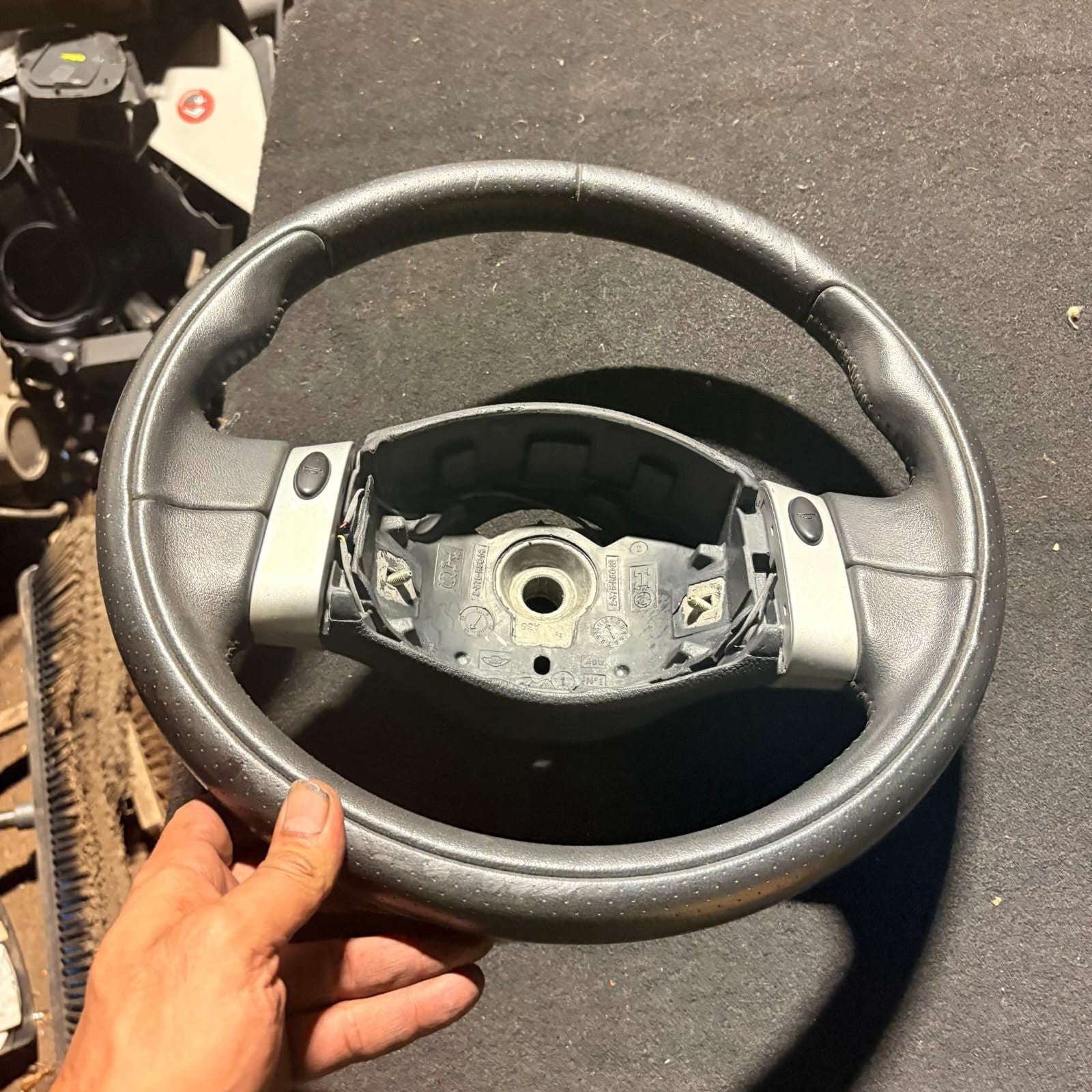 Mini Cooper R50 R53 2001-2006 Steering Wheel 3-Spoke Black 2375R5014