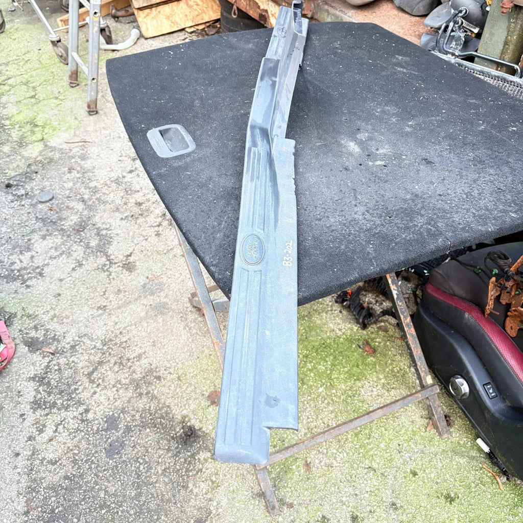 LAND ROVER DISCOVERY 3 INTERIOR LEFT SIDE STEP TRIM SILL 2004-2009