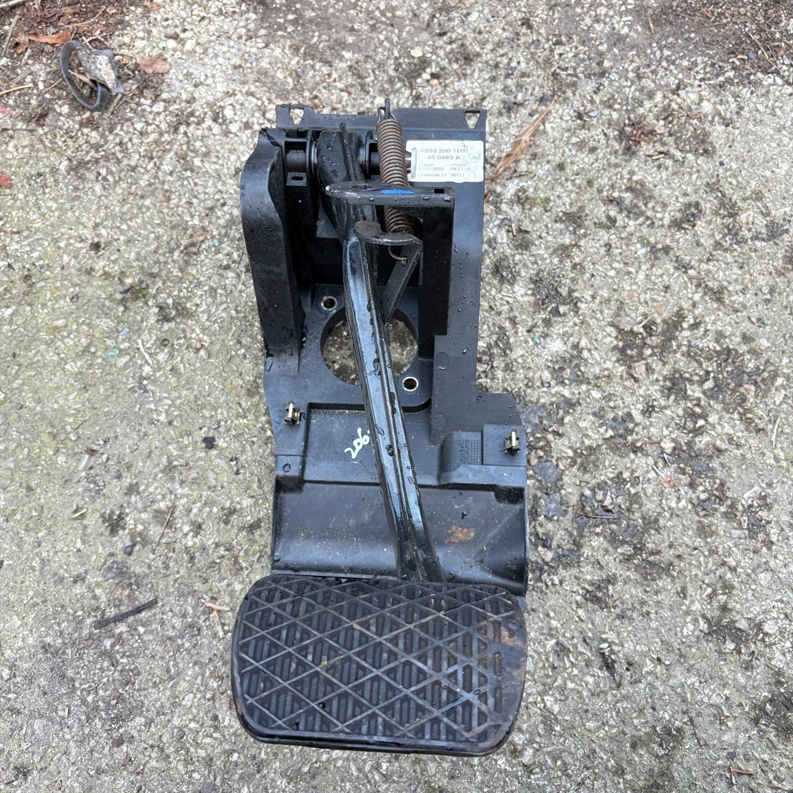 FOR MERCEDES C-CLASS W203 2000-2007 AUTOMATIC BRAKE PEDAL A2036891008