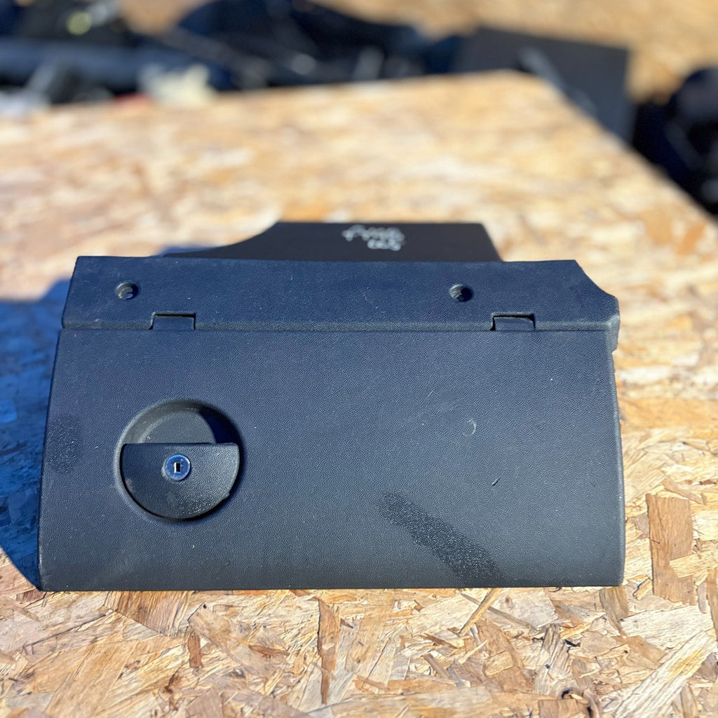 VAUXHALL TIGRA MK2 2004-2009 GLOVE BOX