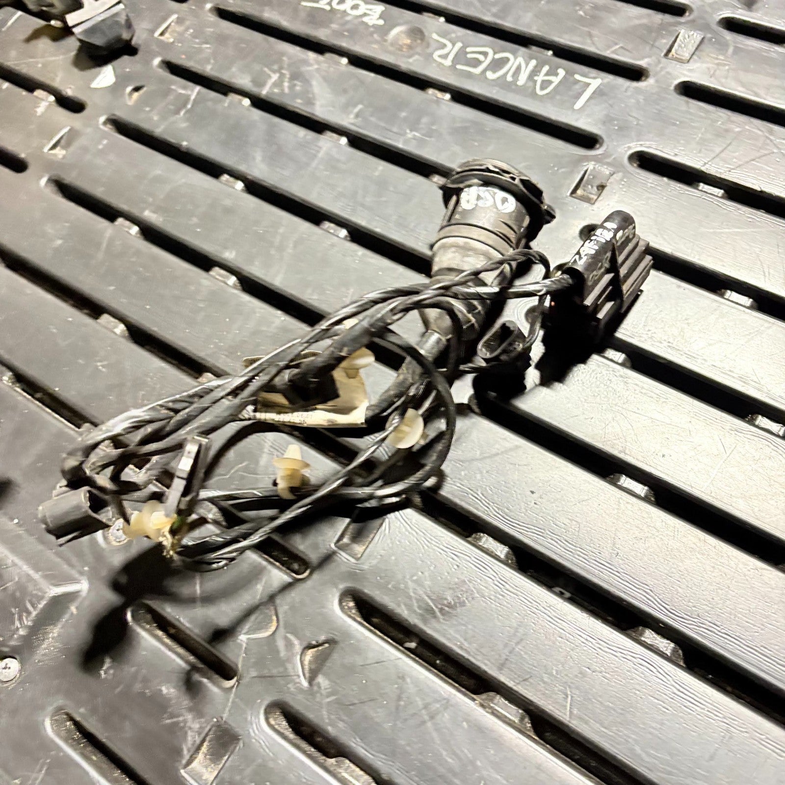 VAUXHALL ZAFIRA B 2005-2014 REAR RIGHT DOOR WIRING LOOM HARNESS 13158681