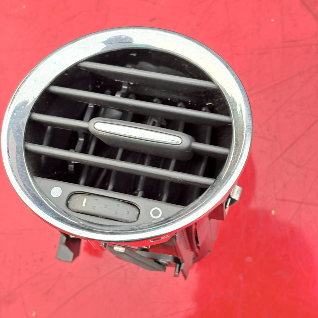 FIAT BRAVO MK2 DRIVER FRONT RIGHT SIDE DASHBOARD AIR VENT 226541