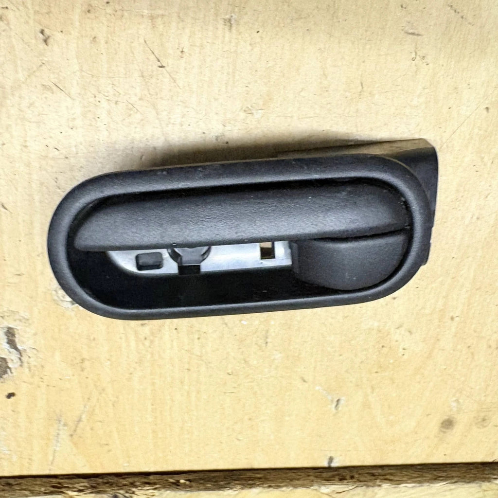 440519 Passenger Front inner door handle MAZDA 2 LIM. (DE) 1.3 ACTIVE 2013