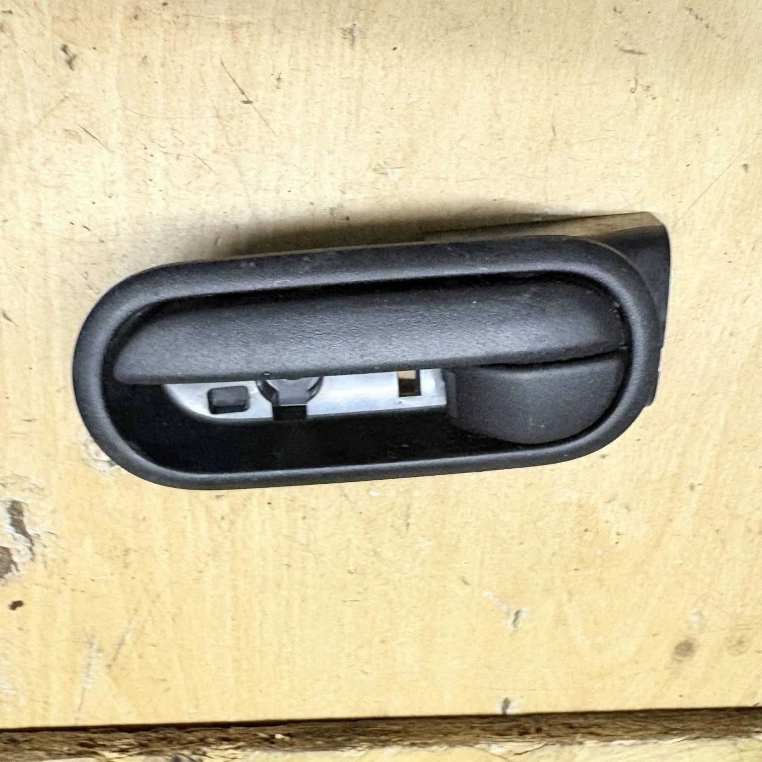 440519 Passenger Front inner door handle MAZDA 2 LIM. (DE) 1.3 ACTIVE 2013