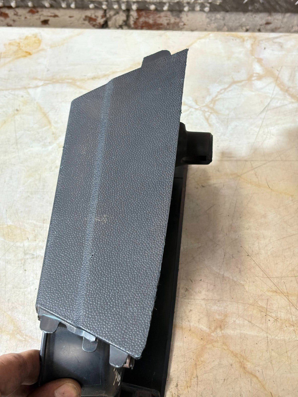 2010 Ford Ka MK2 Centre Console Cup Holder Trim 735433913