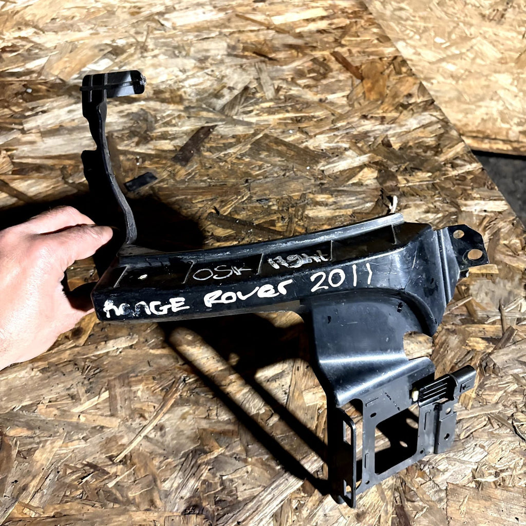 LAND ROVER EVOQUE L538 BUMPER BRACKET DRIVER REAR SIDE BJ32-17E800-A 2011