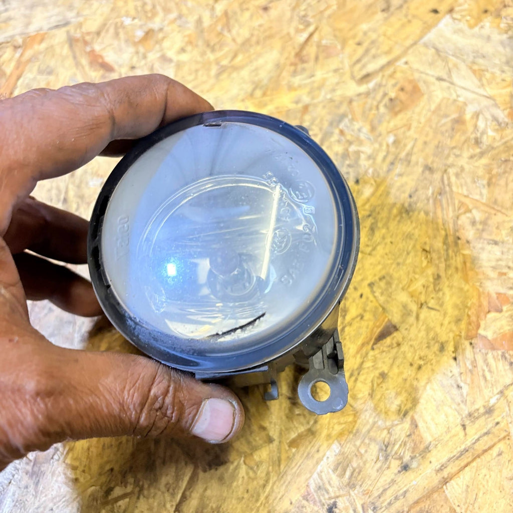 2006-09 JAGUAR XTYPE RIGHT FRONT SIDE FOG LIGHT 89210094