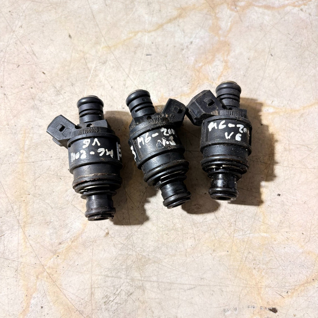 MG 2002-2005 FUEL INJECTORS MJY100620 SET OF 3