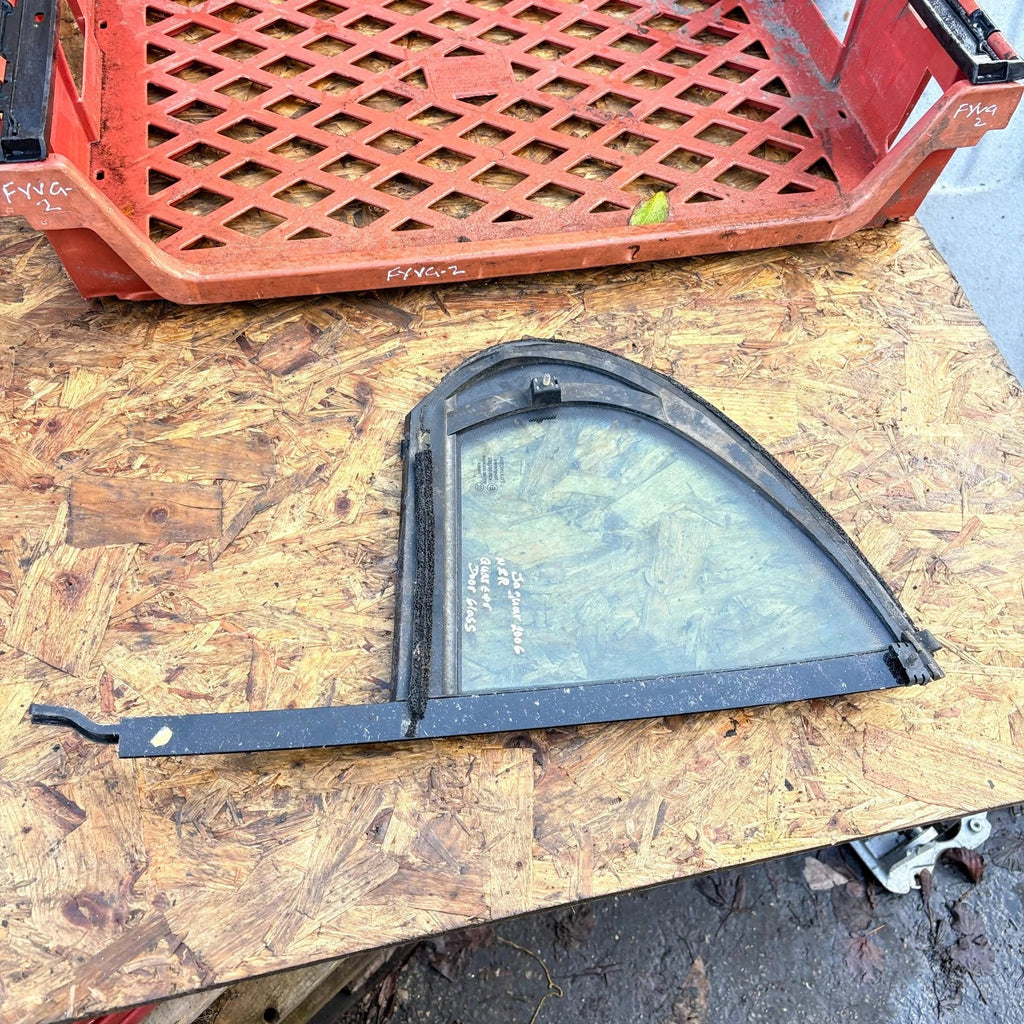 Jaguar X-Type Estate 2005-2009 Rear Door Quarter Glass Window Left NS C2S19492
