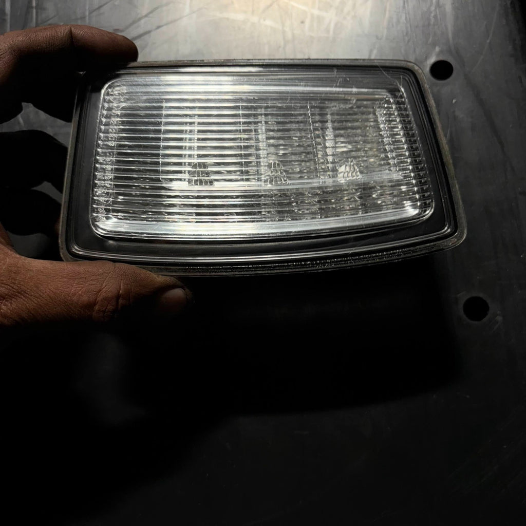 AUDI A1 8X LUGGAGE COMPARTMENT COURTESY LIGHT LAMP 8X0945096 2010-2018