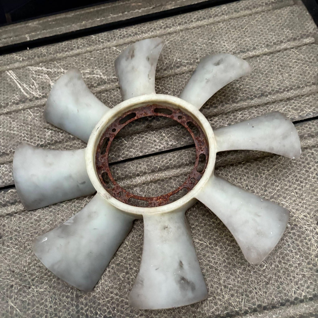 KIA SORENTO MK1 02-09 2.5 CRDI DIESEL ENGINE RADIATOR COOLING FAN 25261-42920