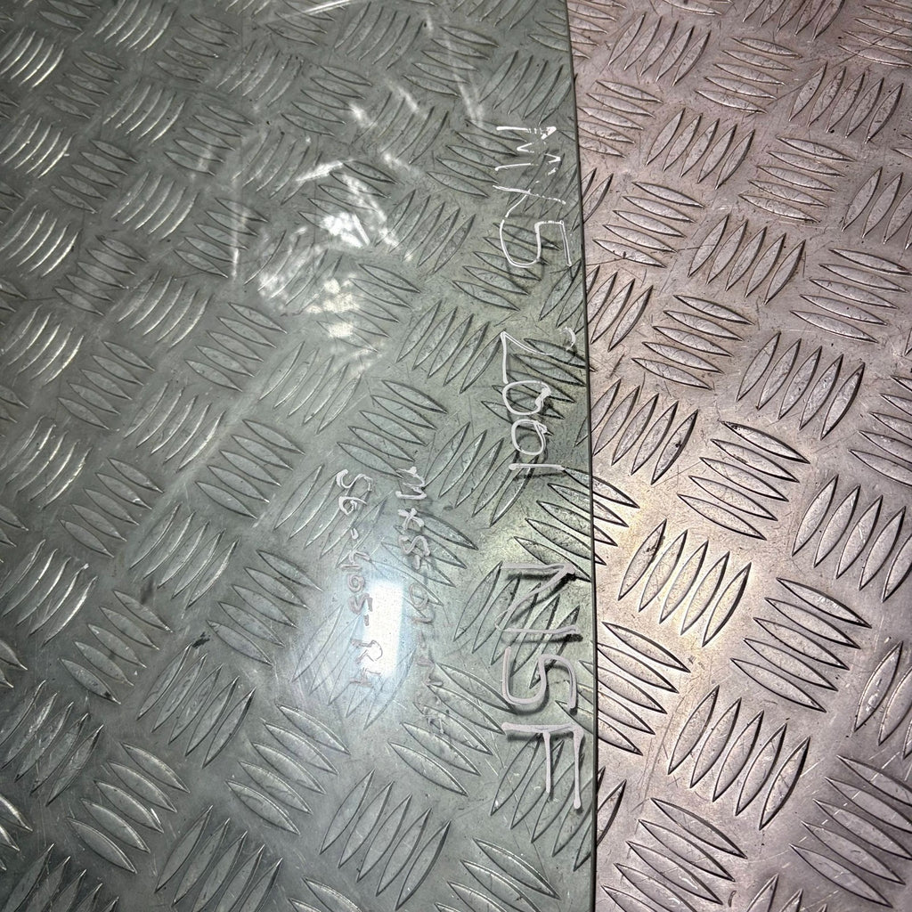 Mazda MX-5 Door window glass Front Left Side, 1998-2005