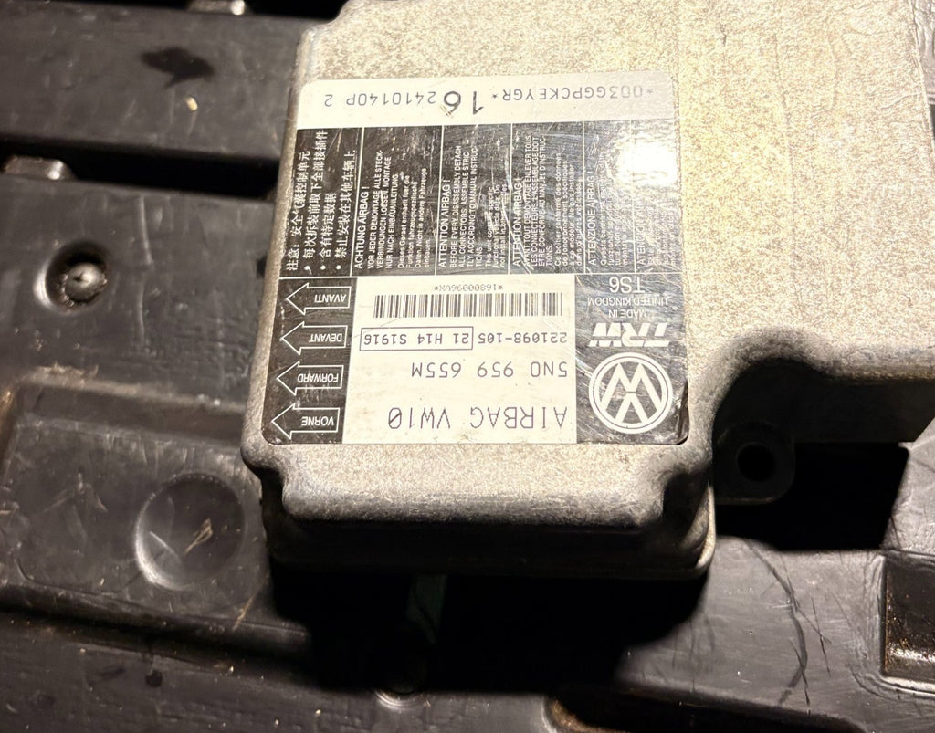 VW Passat 2010 Crash Control Sensor Module Unit 5N095655M