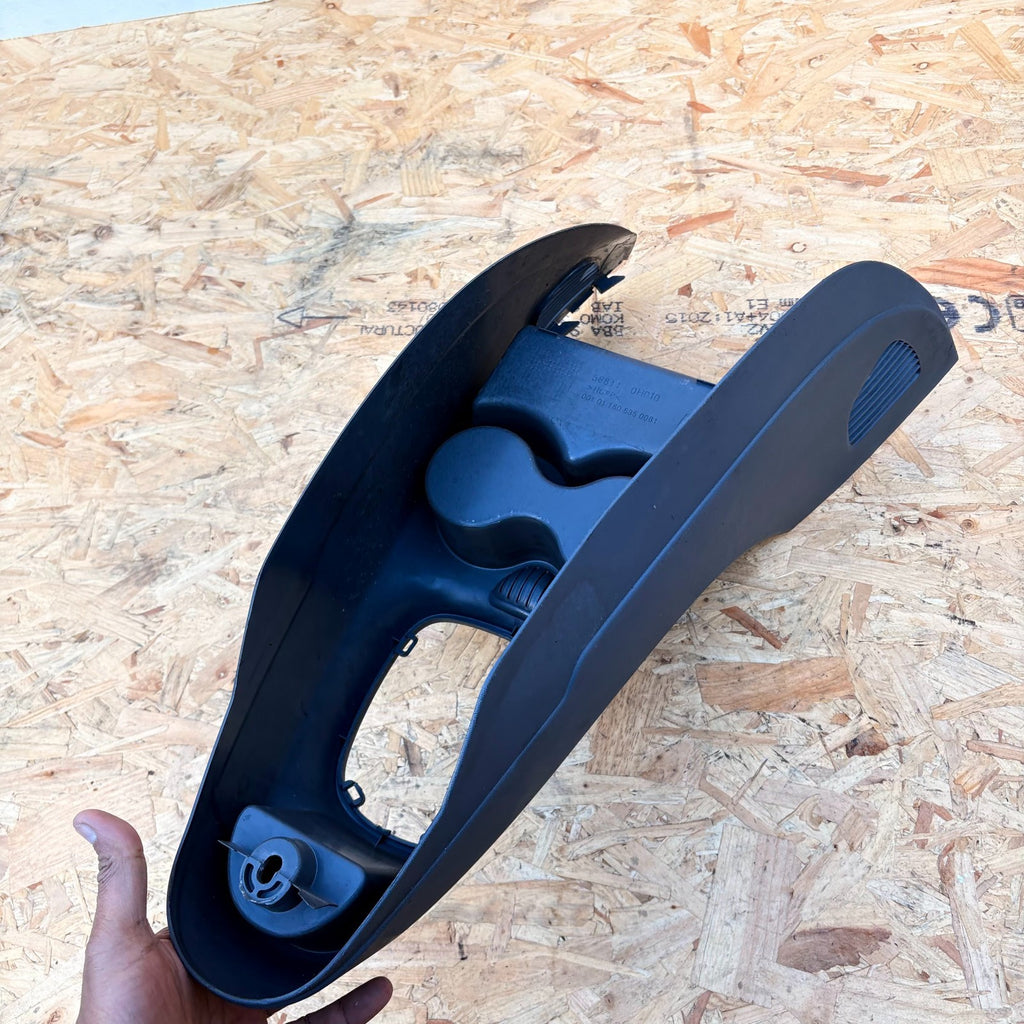 TOYOTA AYGO MK2 FRONT CENTRE CONSOLE TRIM PANEL 2008