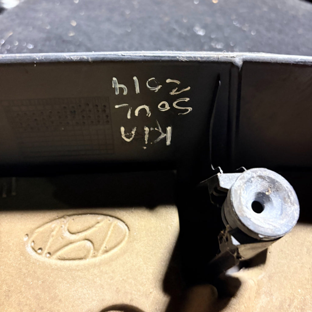 2014 KIA SOUL GDI ENGINE COVER PART