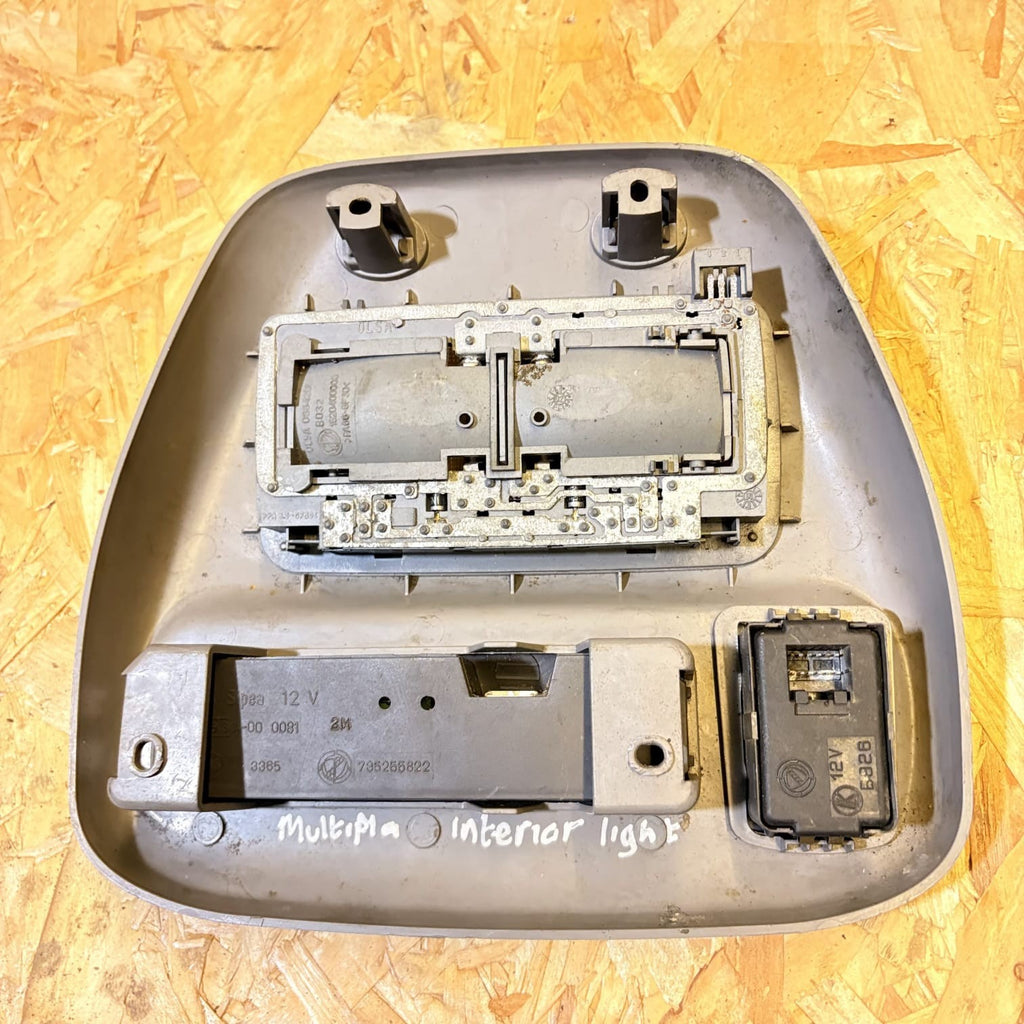 Fiat Multipla Front Interior Dome Reading Light Lamp Console 735255822 98-10